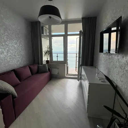 Kamanina Hills Apartment *